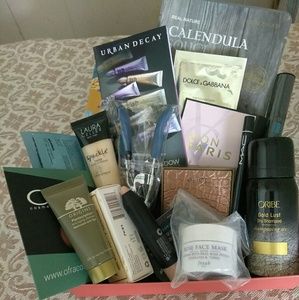 Big makeup bundle birchbox ipsy